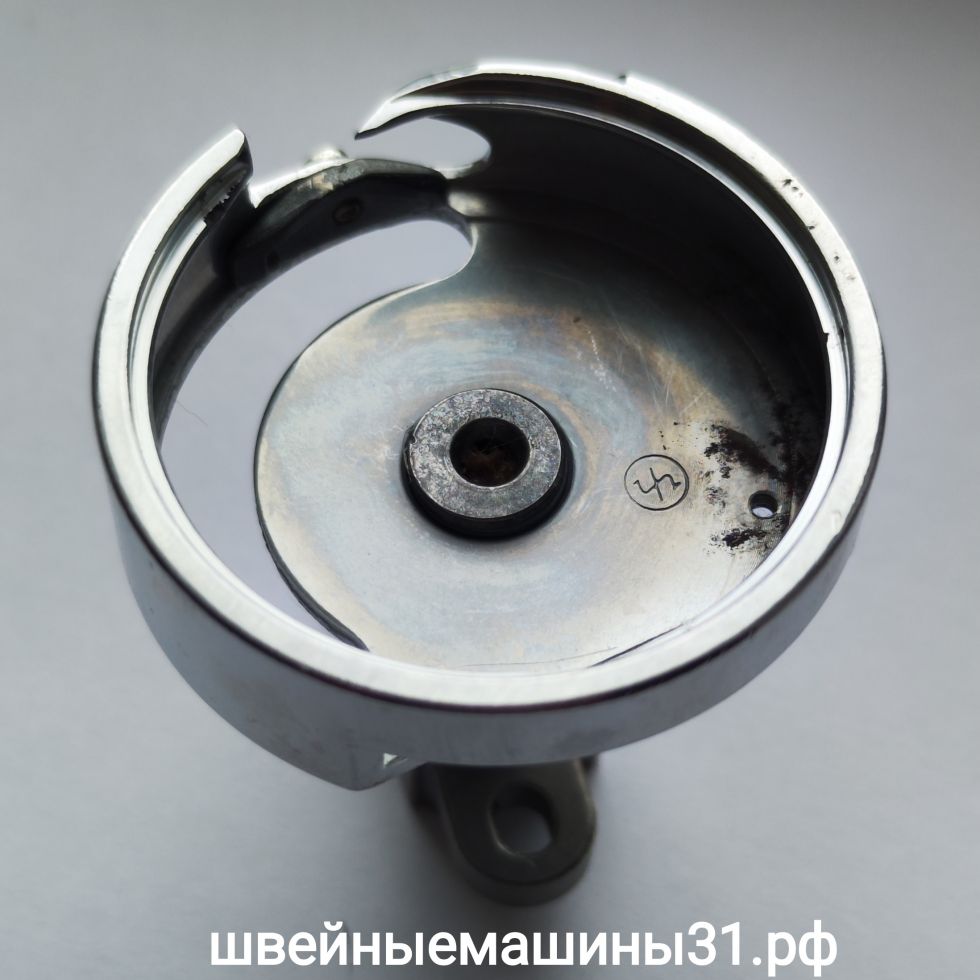 Челнок Janome 18W, 1221, 7518 и др б/у, высота общая 49,5 мм; диаметр 46мм; диаметр под шпуледержатель 41,3 мм.      Цена 500 руб