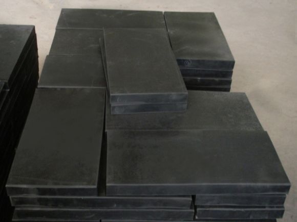 Техпластина для дорожной техники 1000*250*40мм (20 стальных тросов 8мм)