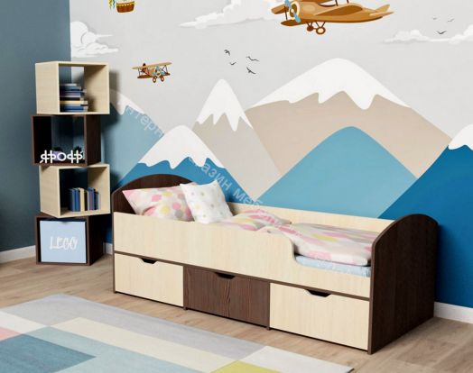 Кровать Малыш Мини 0,7*1,6 м с бортиком и 3-мя выкатными ящиками, Бодего темный / Дуб молочный