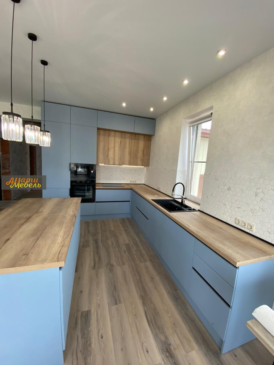 Кухонный гарнитур за 0 ₽