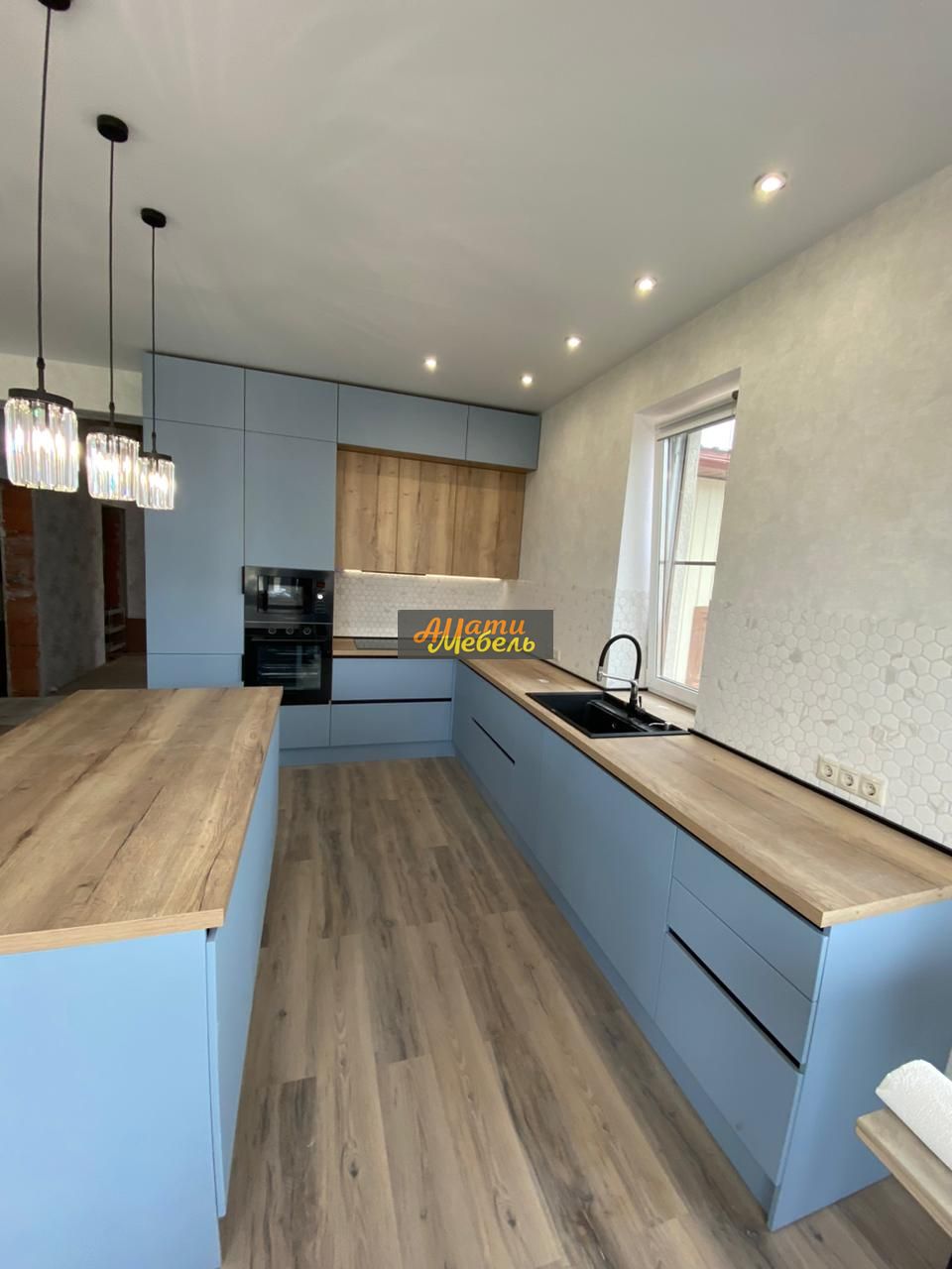 Кухонный гарнитур