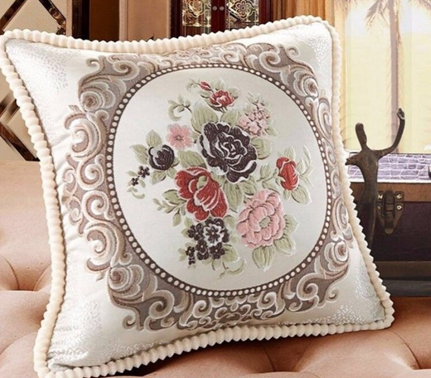 Բարձ դեկորատիվ (pillow)