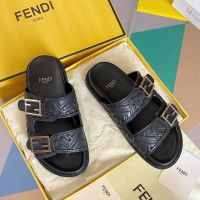 Шлепанцы Fendi