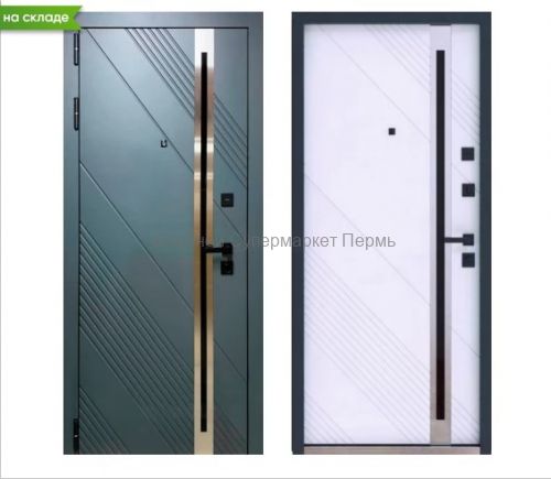 Входная дверь в квартиру АЙРА 3К с зеркальной вставкой