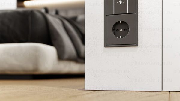 Микроплинтус ФЕСО 11 мм Бледно-коричневый RAL 8025