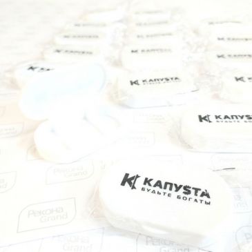 таблетницы с логотипом компании