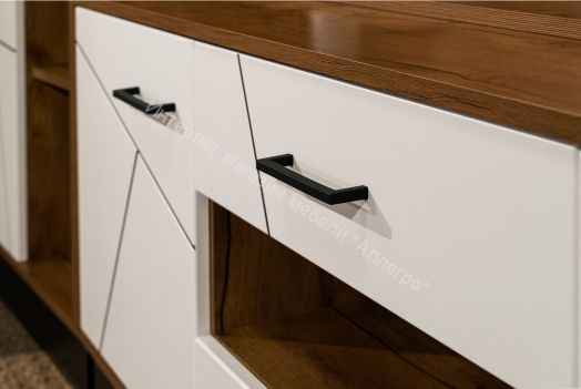 Стенка Гамма 4, Таксония/Грей