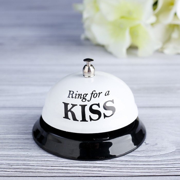 Звонок настольный "Ring for a kiss", 7.5 х 7.5 х 6 см