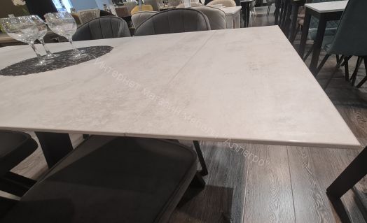 Стол Dikline DM120 Хромикс белый/опоры черные