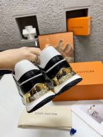 Кроссовки Louis Vuitton Neo Run Away