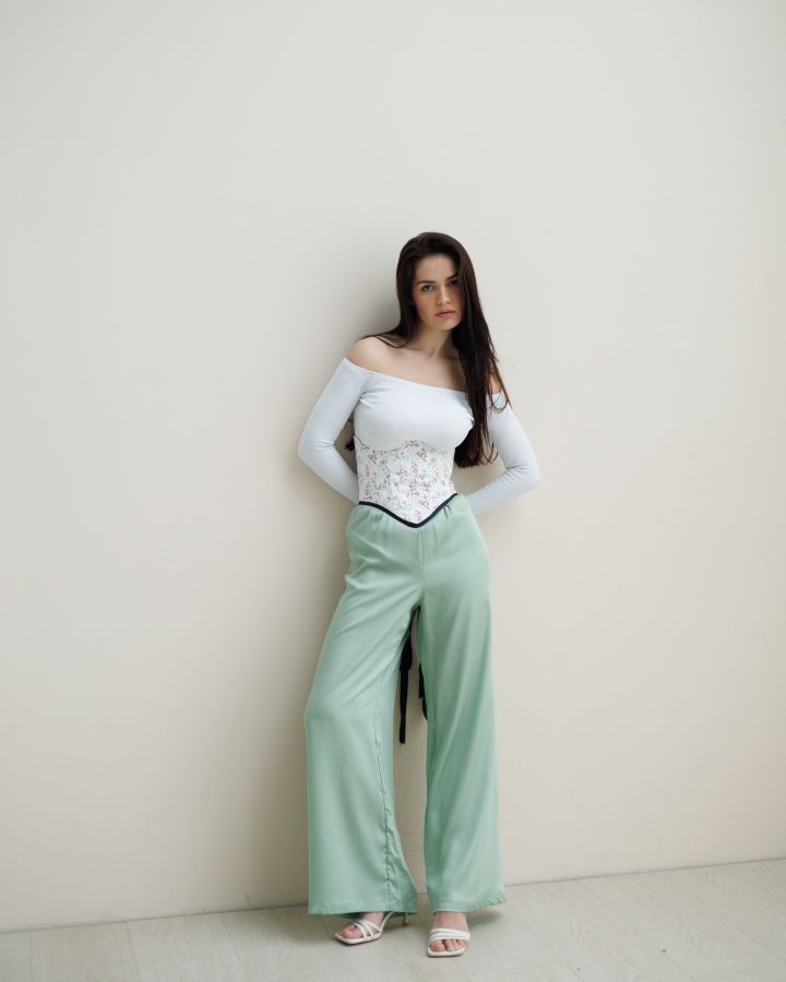 Брюки бесшовные из бамбука фисташка