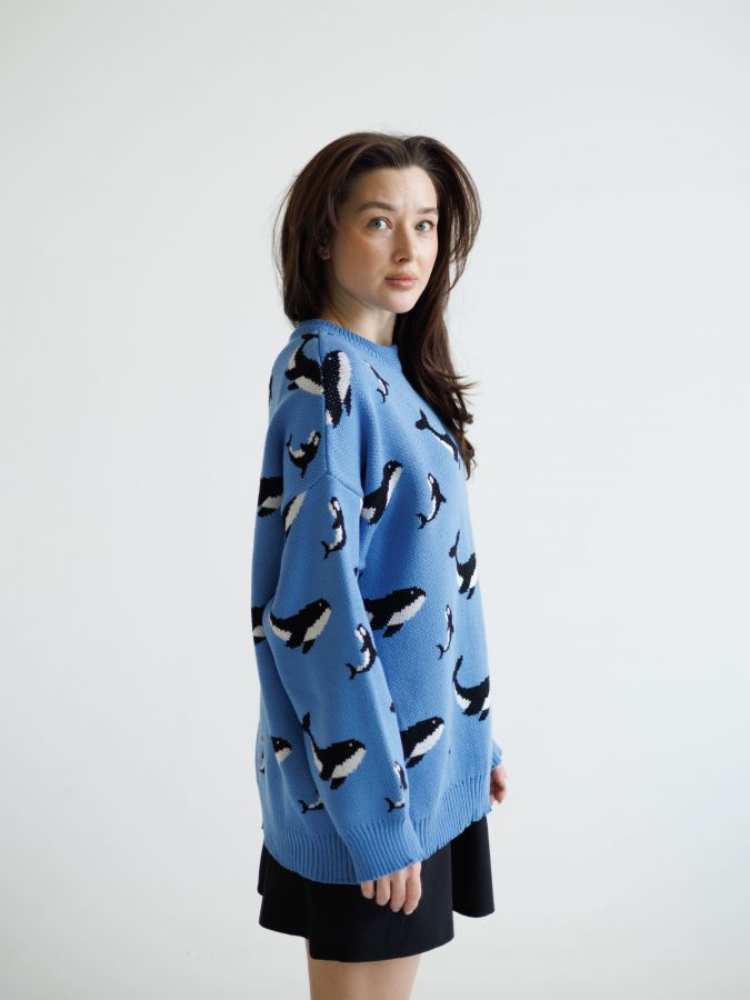 Свитер с китами