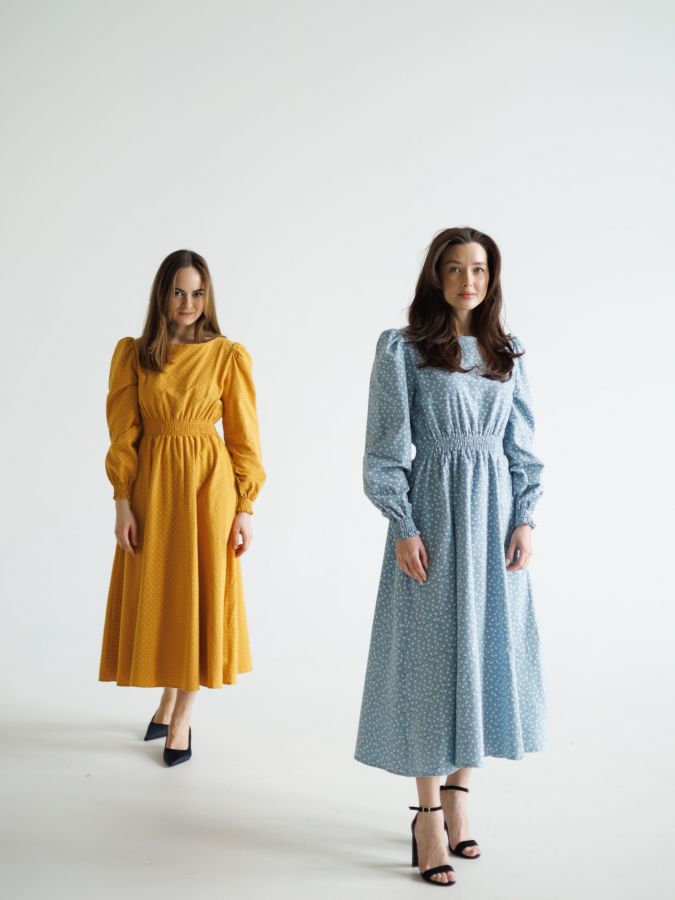 Платье Azzurro с ромашками