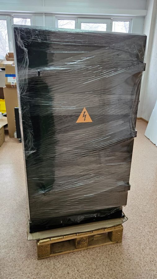 Батарейный шкаф 600×650×1050 мм – металлический, напольный, защитный