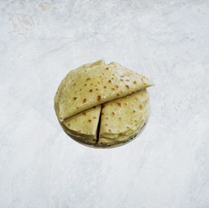 Кыстыбай с картофелем, курицей и грибами 1шт