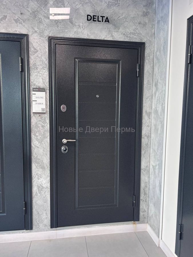 DELTA PRO MP Букле коричневый / ПВХ Дуб белый матовый квартирная дверь