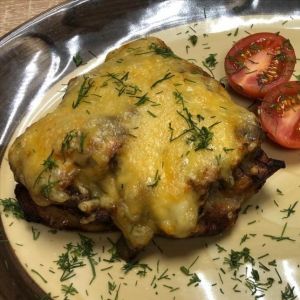 Стейк из курицы под жульеном 350г