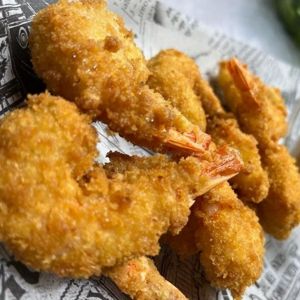Тигровая креветка в панировке с фирменным соусом 300г