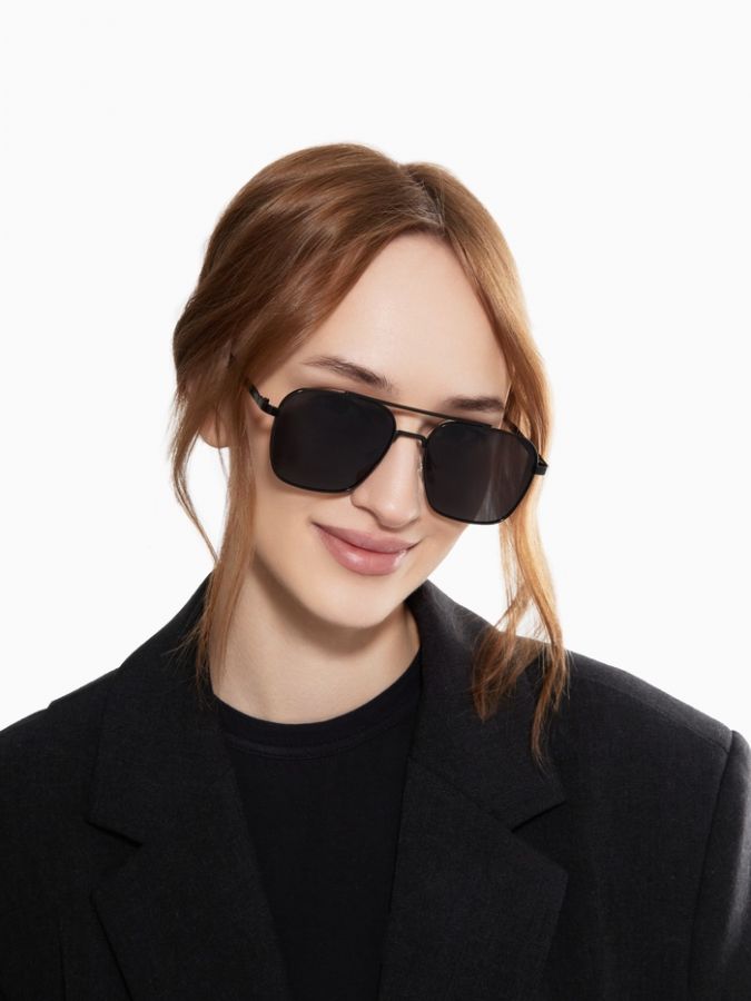 Очки солнцезащитные uv 400, дужка 13.1 см, ширина 12.5 см, линза 4.9 х 5.3 см