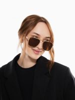 Очки солнцезащитные uv 400, дужка 13.1 см, ширина 12.5 см, линза 4.9 х 5.3 см