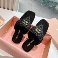 Шлепанцы MIU MIU Premium