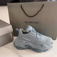 Кроссовки BALENCIAGA TRIPLE S Premium