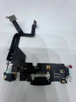 Apple iPhone 14 Pro нижний шлейф с разъёмом зарядки оригинал с разбора (снятый) черный