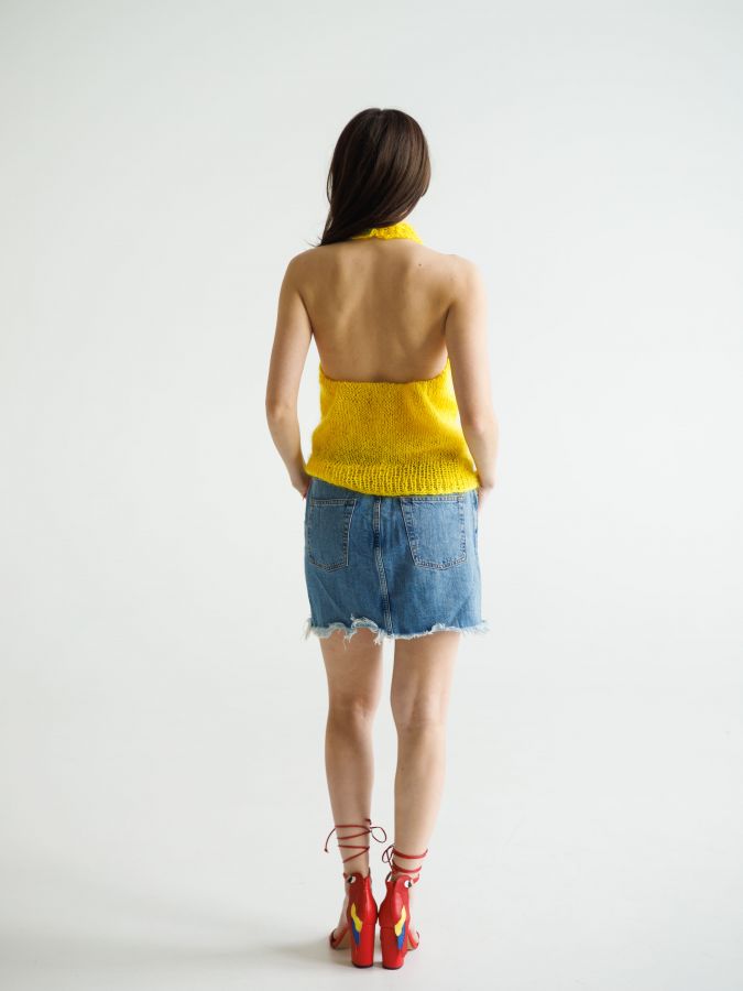 Паутинка из шелка желтая