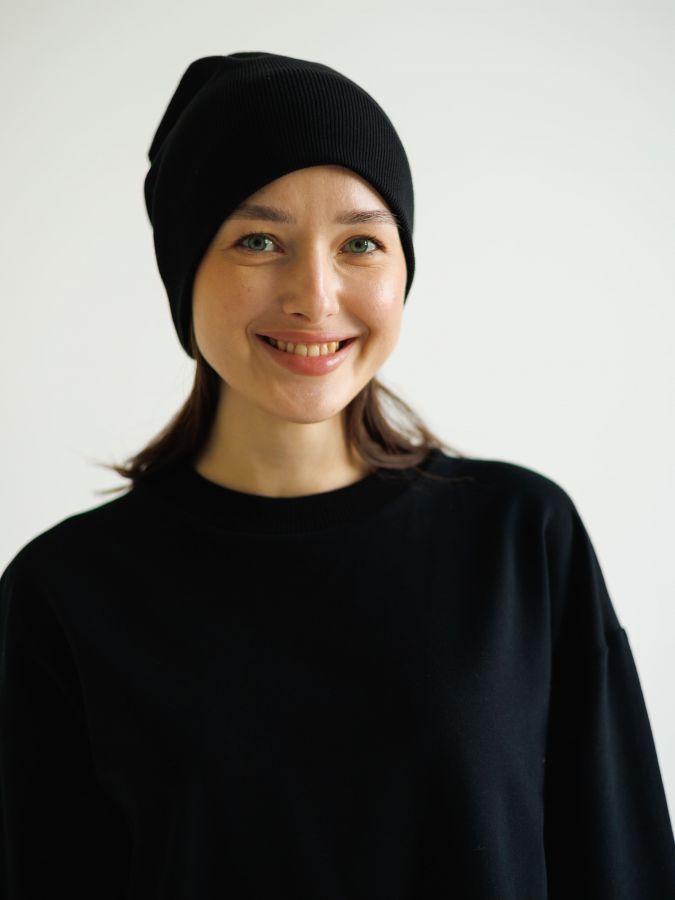 Кофта с длинным рукавом черная