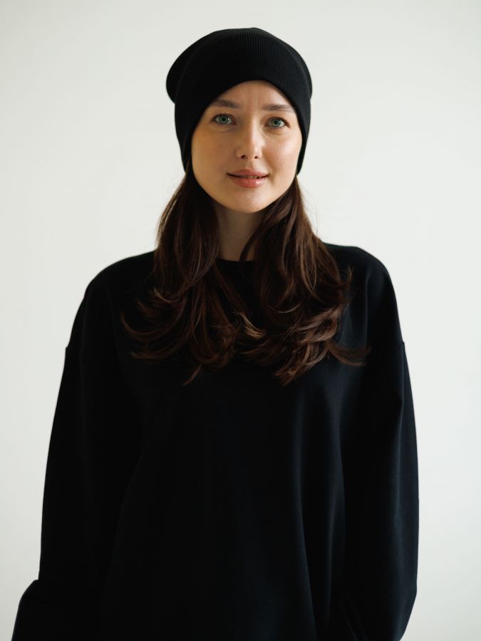 Кофта с длинным рукавом черная