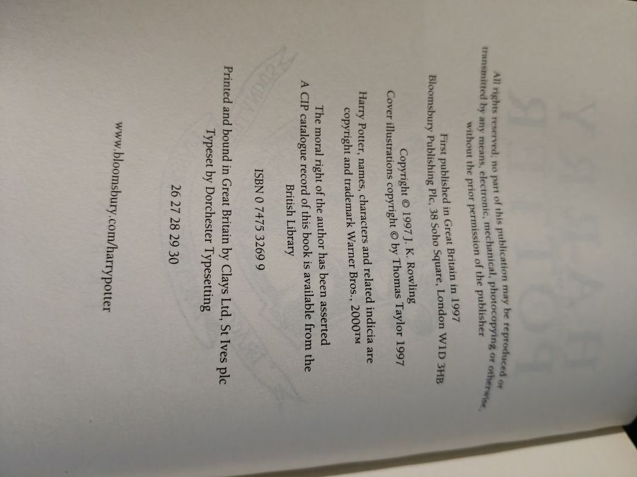 Harry Potter and the philosopher's stone Bloomsbury тираж 30