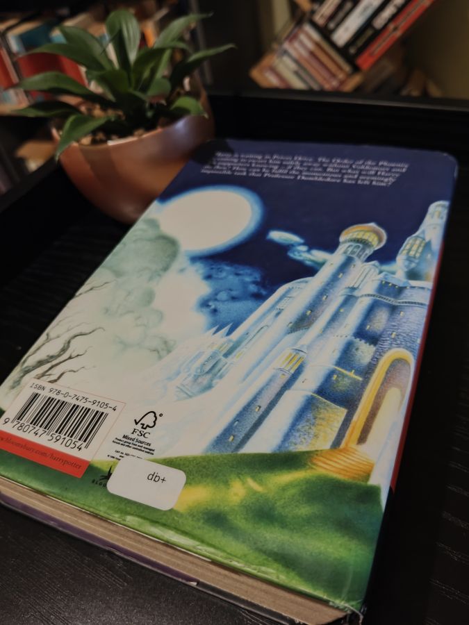 Harry Potter and the deathly hallows британское издание