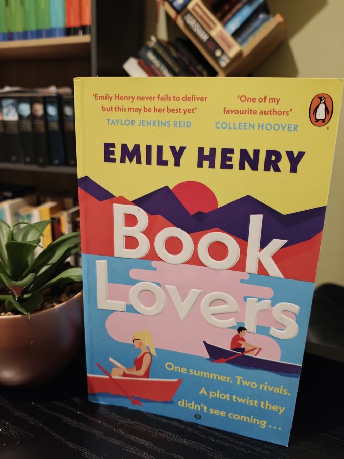 Book lovers by Emily Henry