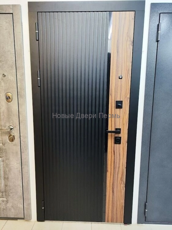 Дверь входная 9 см Кантри Эмалит белый