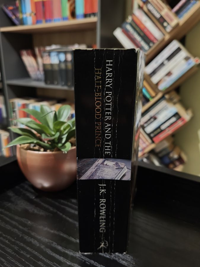 Harry Potter and the half-blood Prince чёрное взрослое издание первый тираж