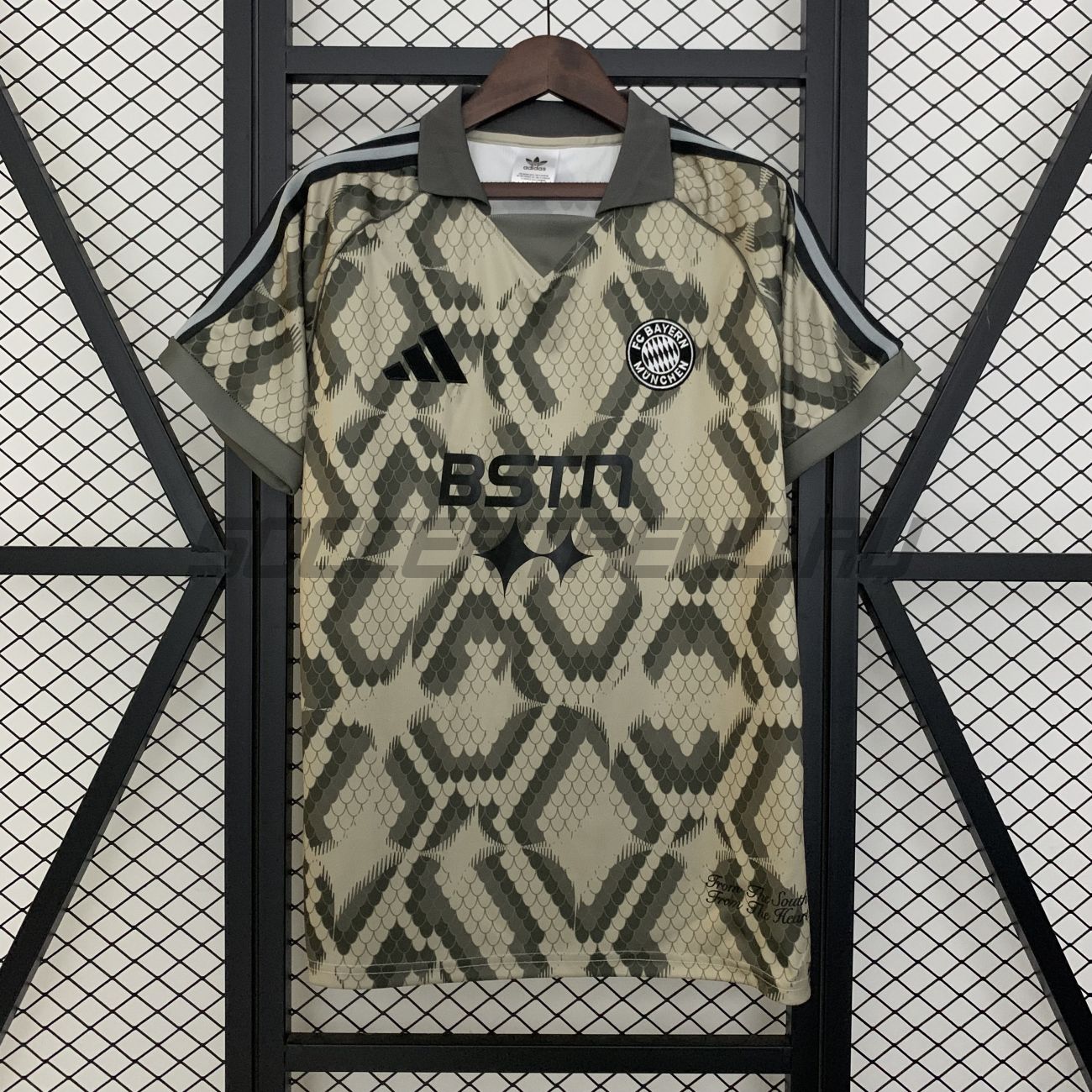 Футболка Bayern Munich(special edition) 25/26