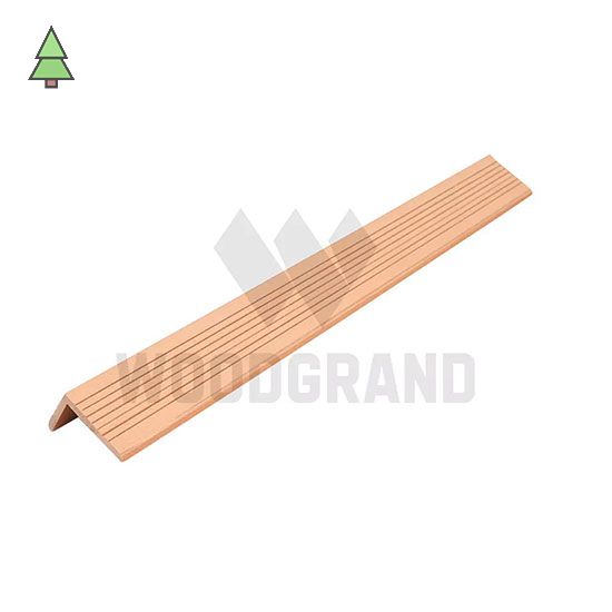 Уголок Орех 30*50*4000 мм из МПК WoodGrand