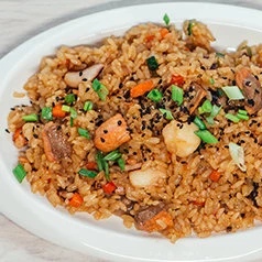 WOK Рис с морепродуктами и овощами 330г