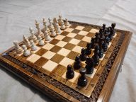 Шахматы + нарды резные «Шпагат» 40