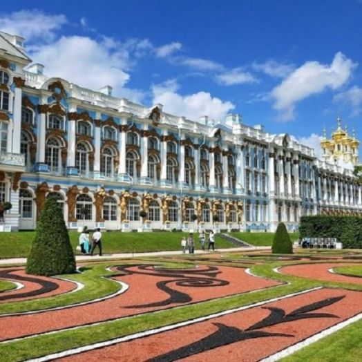 Дворцов, царей и полководцев в Пальмире Северной не счесть, 4 дня