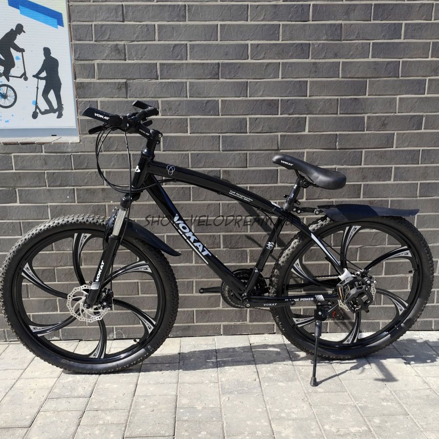 Велосипед 26" на литых дисках Vokat черный цельнорамный