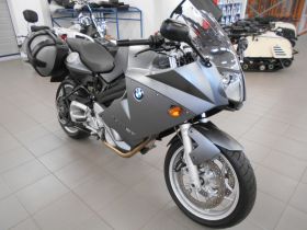 BMW F800ST