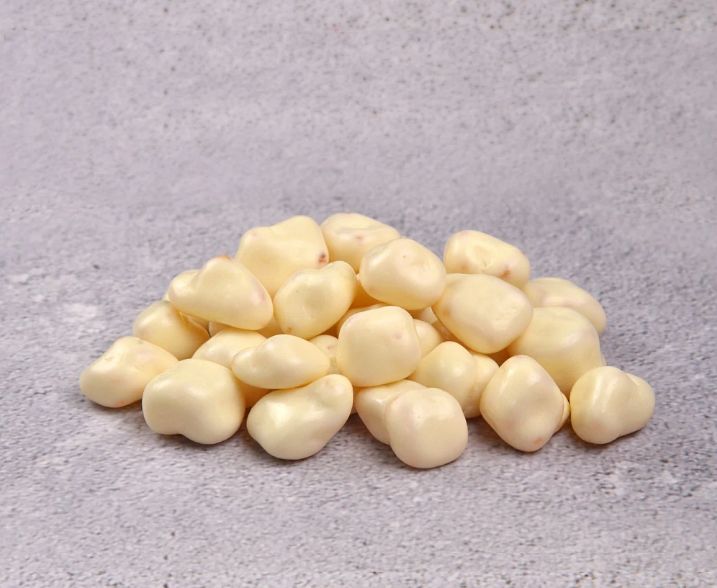 Манго в белой шоколадной глазури