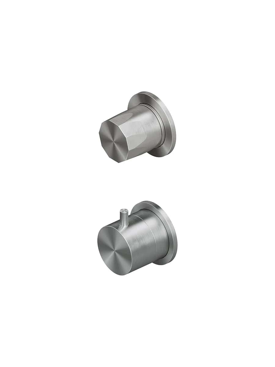 Термостатический смеситель Quadro design HB 15 48 AS с 1 запорным краном цена от 196 449 ₽ Фото Термостатический смеситель Quadro design HB 15 48 AS с 1 запорным краном