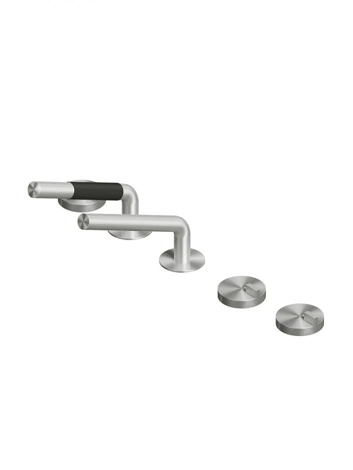 Изображение Смеситель на борт ванны Quadro design Q 18 98 с душем и изливом