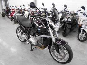 BMW R1200R