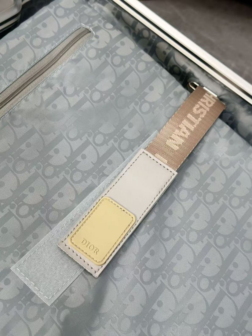 Чемодан Rimowa&Dior