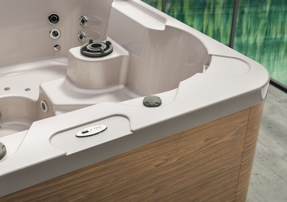 Гидромассажный СПА бассейн Albatros Cosmopolitan 222х191 ФОТО