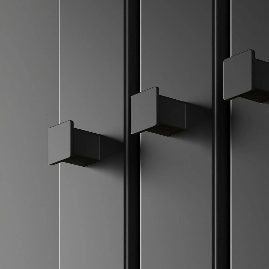 Водяной полотенцесушитель 30х30 Broner Moot Long Bath MB.SS.30.028.120.0000 с крючками 280 мм