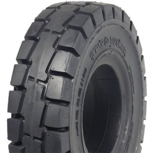 Шина цельнолитая 8.25-15 162A5/153A5 Tusker EASYFIT STARCO